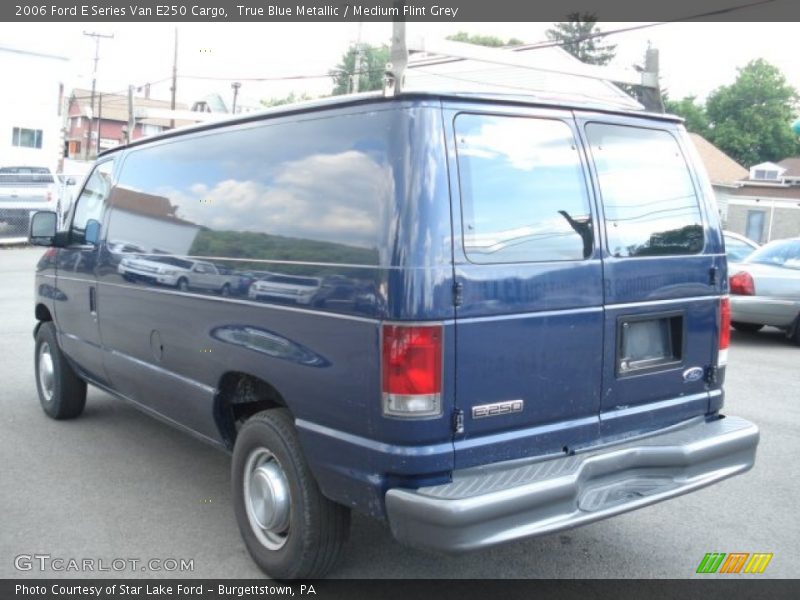 True Blue Metallic / Medium Flint Grey 2006 Ford E Series Van E250 Cargo