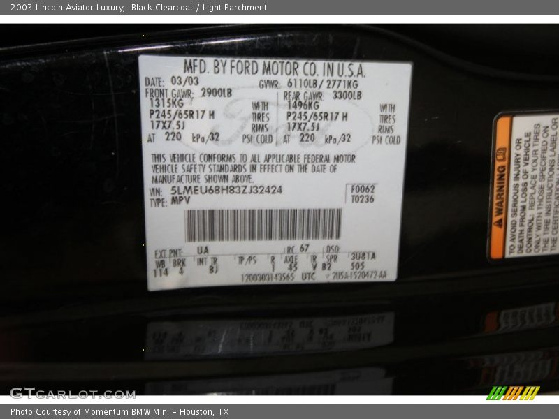 Black Clearcoat / Light Parchment 2003 Lincoln Aviator Luxury