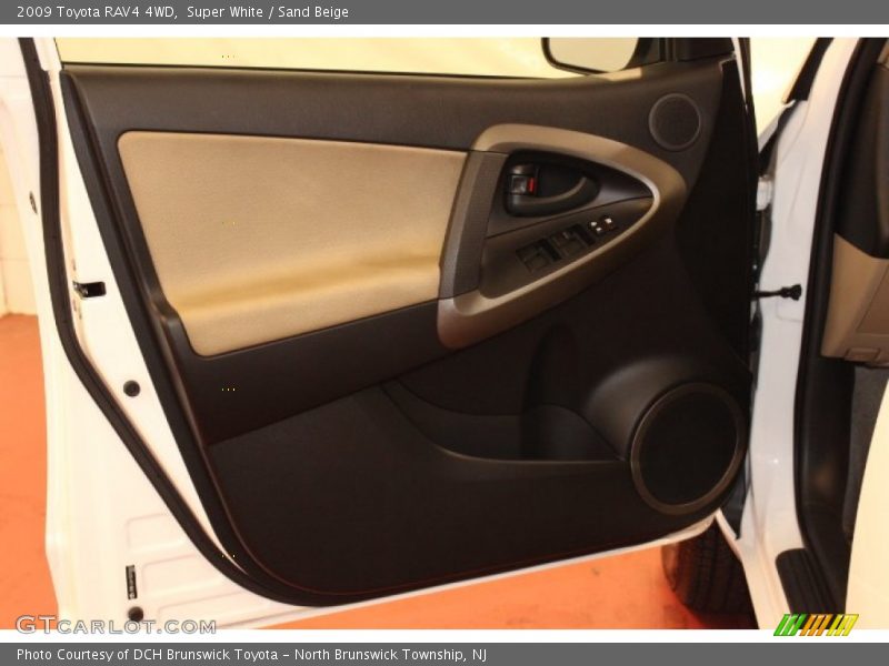 Super White / Sand Beige 2009 Toyota RAV4 4WD