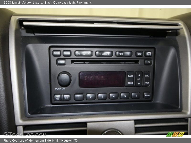 Black Clearcoat / Light Parchment 2003 Lincoln Aviator Luxury