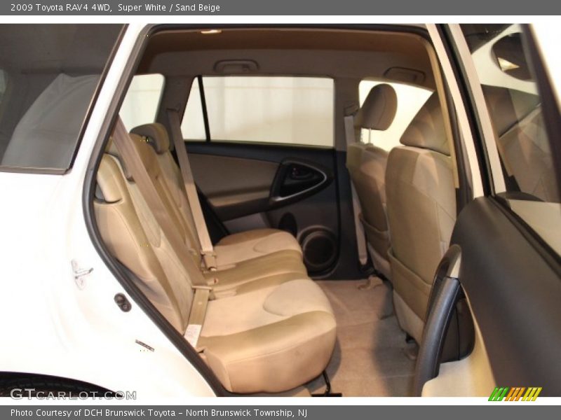 Super White / Sand Beige 2009 Toyota RAV4 4WD