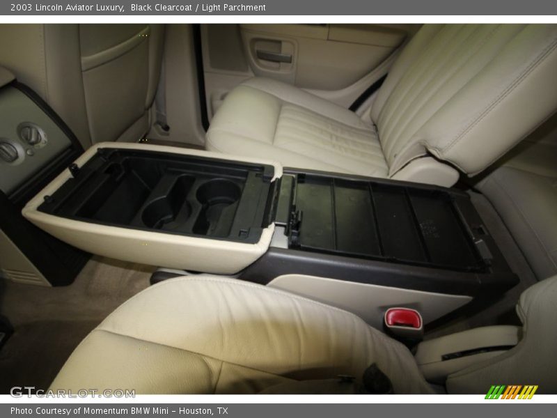 Black Clearcoat / Light Parchment 2003 Lincoln Aviator Luxury