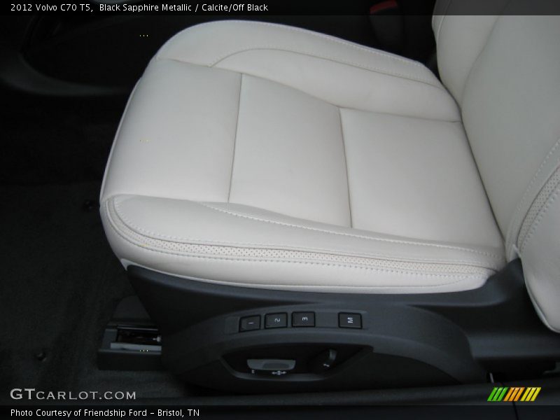 Front Seat of 2012 C70 T5