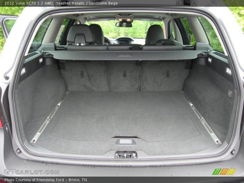 Seashell Metallic / Sandstone Beige 2012 Volvo XC70 3.2 AWD