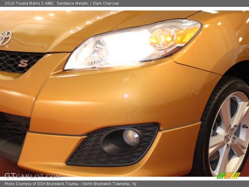 Sundance Metallic / Dark Charcoal 2010 Toyota Matrix S AWD