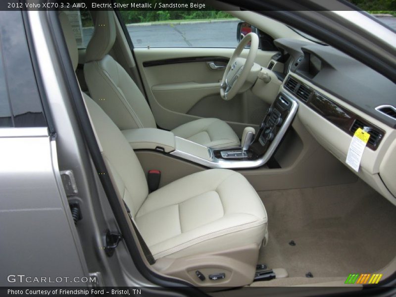  2012 XC70 3.2 AWD Sandstone Beige Interior