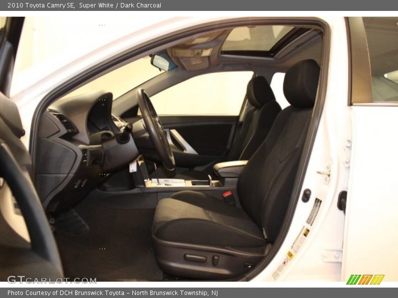 Super White / Dark Charcoal 2010 Toyota Camry SE