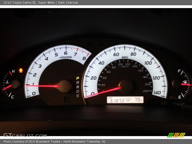 Super White / Dark Charcoal 2010 Toyota Camry SE