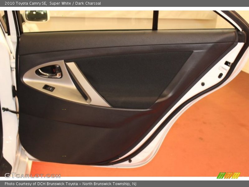 Super White / Dark Charcoal 2010 Toyota Camry SE