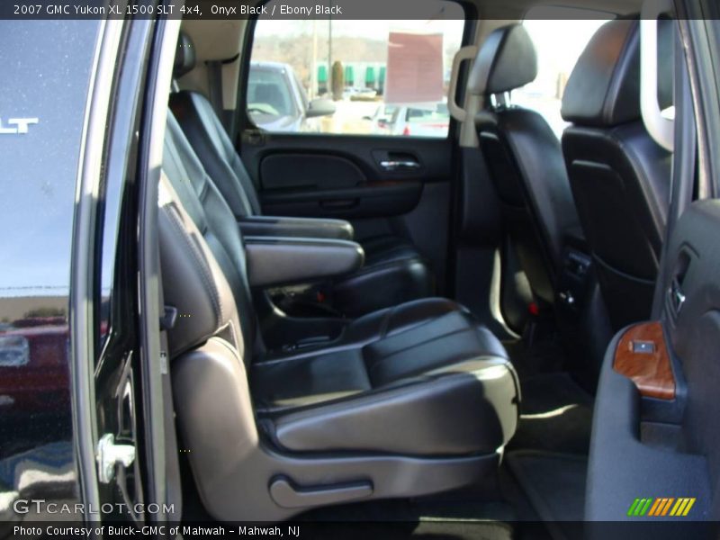 Onyx Black / Ebony Black 2007 GMC Yukon XL 1500 SLT 4x4