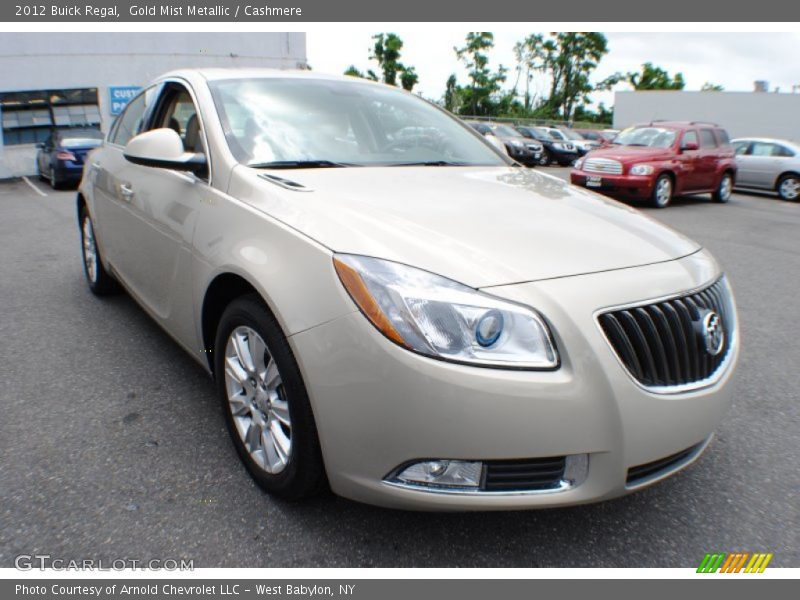 Front 3/4 View of 2012 Regal 