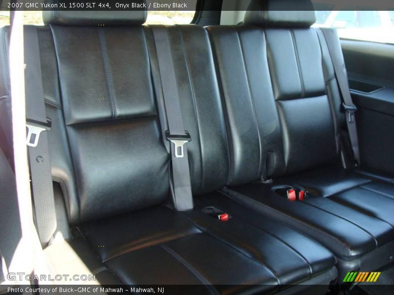 Onyx Black / Ebony Black 2007 GMC Yukon XL 1500 SLT 4x4