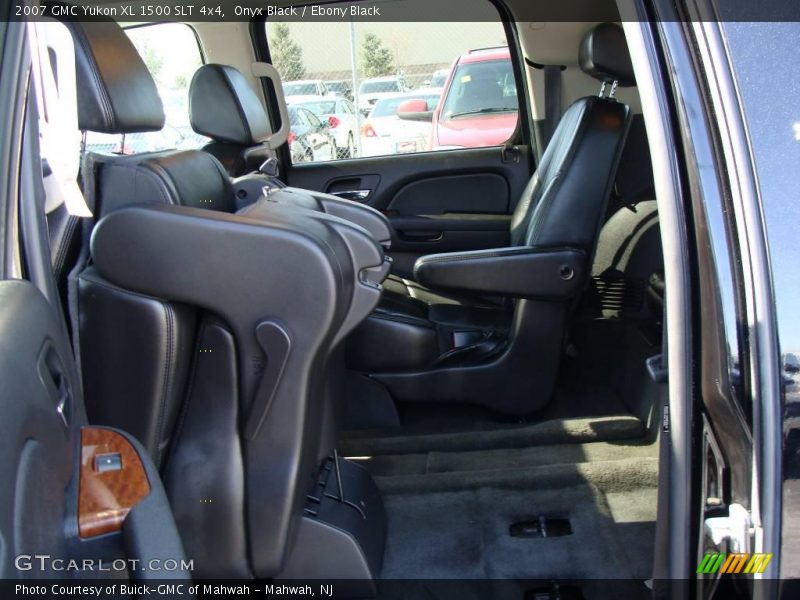 Onyx Black / Ebony Black 2007 GMC Yukon XL 1500 SLT 4x4