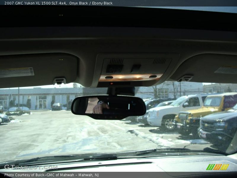 Onyx Black / Ebony Black 2007 GMC Yukon XL 1500 SLT 4x4