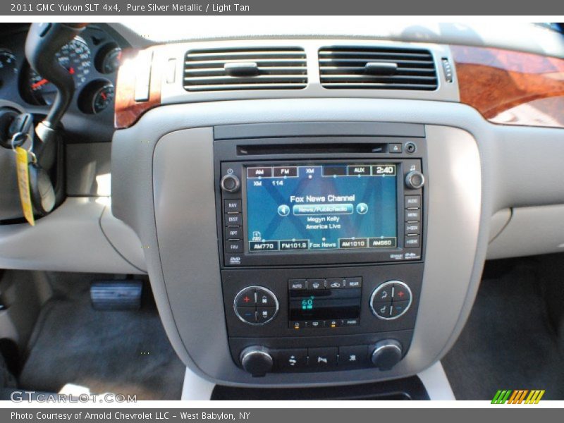 Pure Silver Metallic / Light Tan 2011 GMC Yukon SLT 4x4