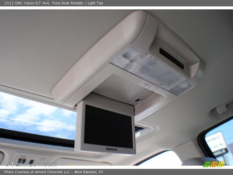 Pure Silver Metallic / Light Tan 2011 GMC Yukon SLT 4x4