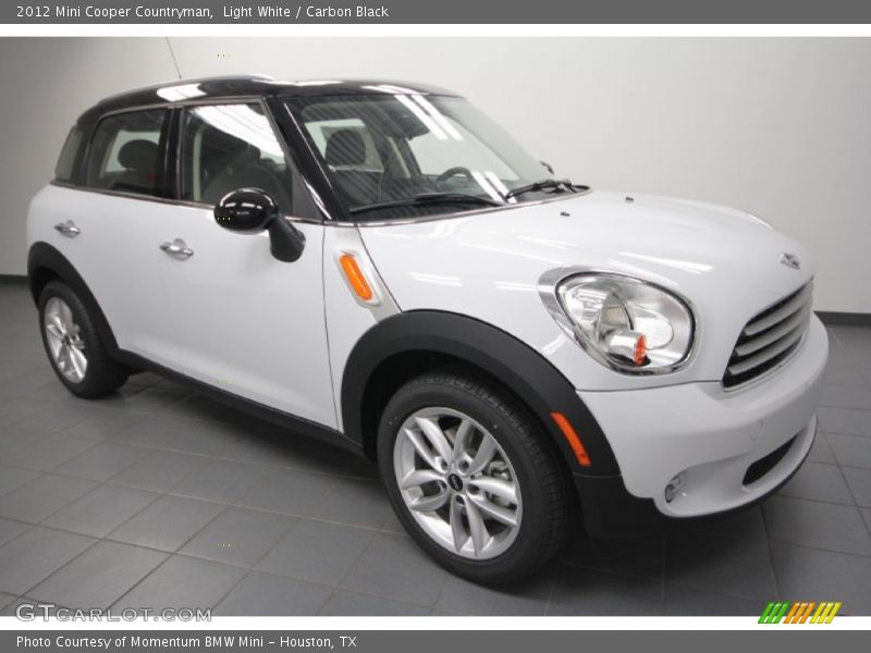 Light White / Carbon Black 2012 Mini Cooper Countryman