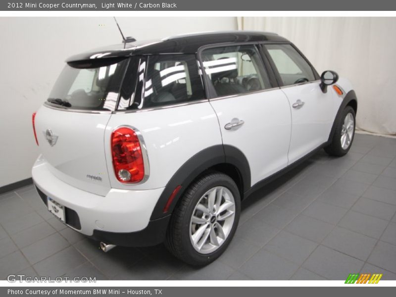 Light White / Carbon Black 2012 Mini Cooper Countryman