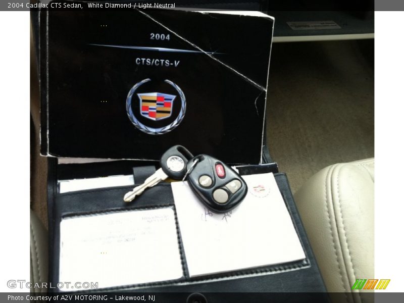 White Diamond / Light Neutral 2004 Cadillac CTS Sedan