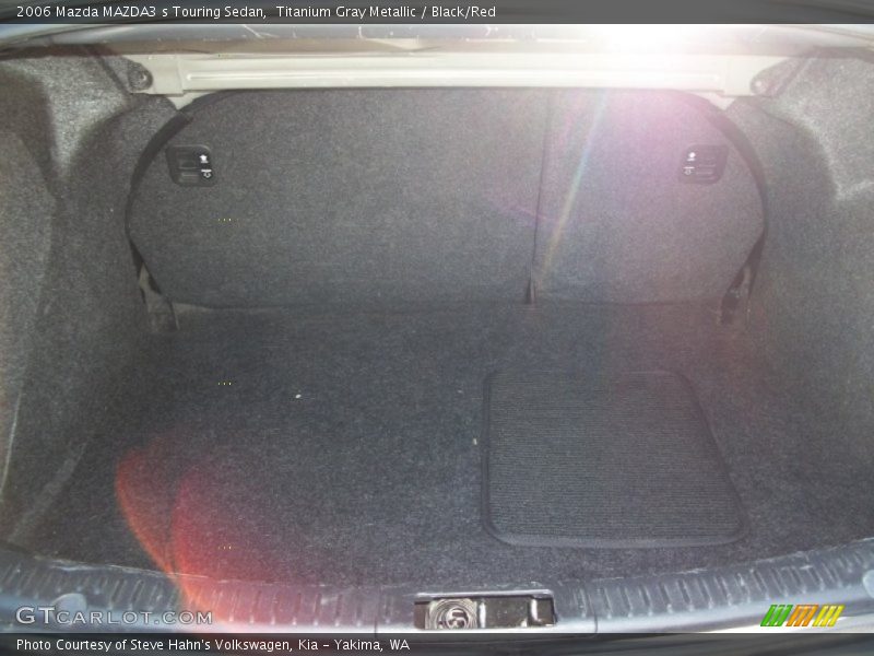 Titanium Gray Metallic / Black/Red 2006 Mazda MAZDA3 s Touring Sedan