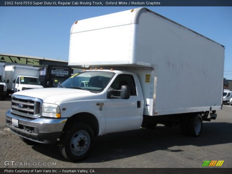 Oxford White / Medium Graphite 2002 Ford F550 Super Duty XL Regular Cab Moving Truck