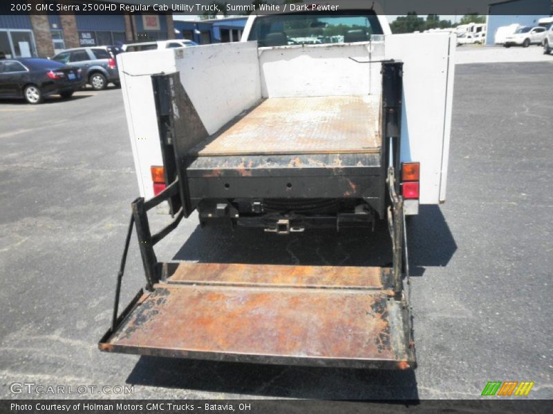 Summit White / Dark Pewter 2005 GMC Sierra 2500HD Regular Cab Utility Truck