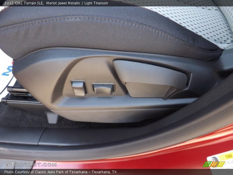 Merlot Jewel Metallic / Light Titanium 2012 GMC Terrain SLE