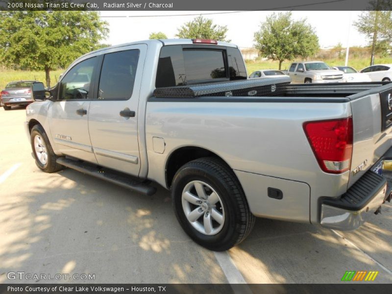 Radiant Silver / Charcoal 2008 Nissan Titan SE Crew Cab