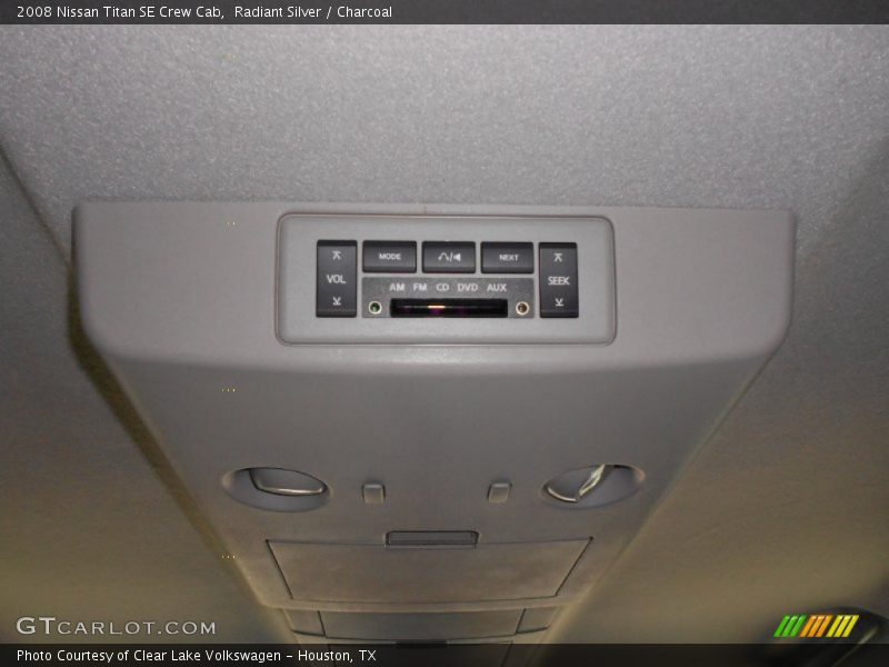 Radiant Silver / Charcoal 2008 Nissan Titan SE Crew Cab