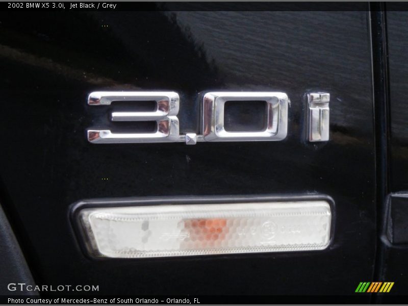 Jet Black / Grey 2002 BMW X5 3.0i