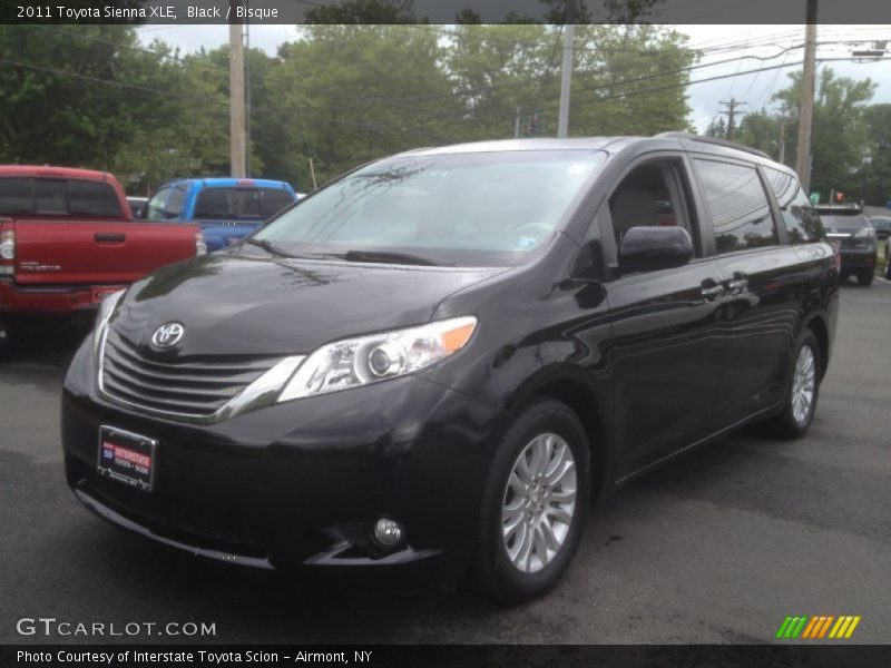 Black / Bisque 2011 Toyota Sienna XLE