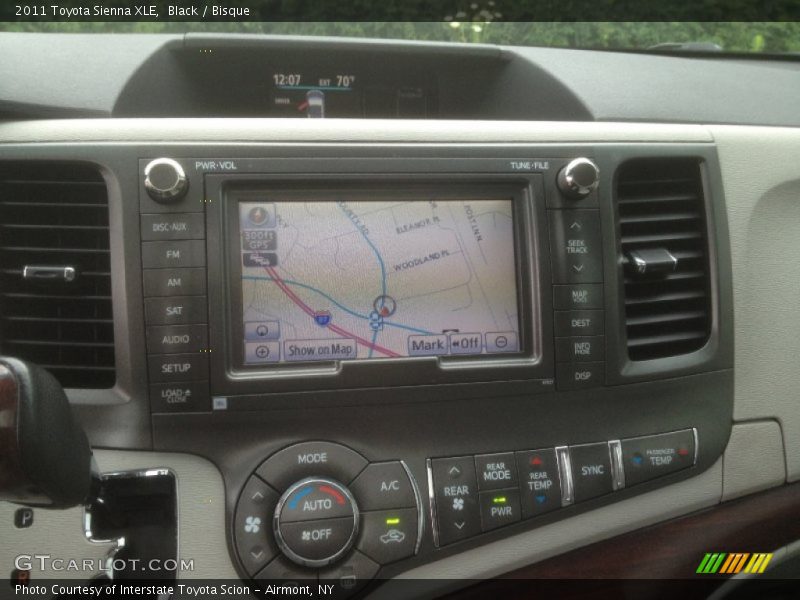 Black / Bisque 2011 Toyota Sienna XLE