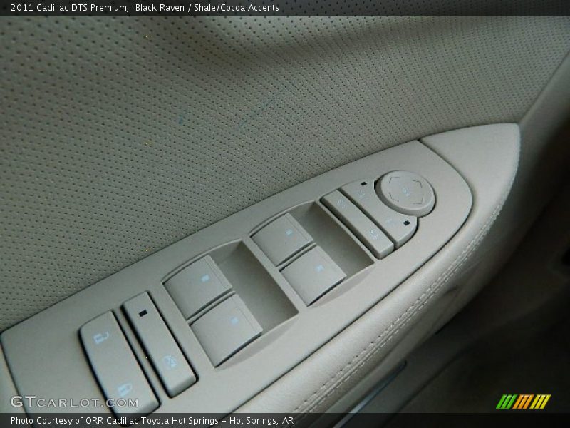 Black Raven / Shale/Cocoa Accents 2011 Cadillac DTS Premium
