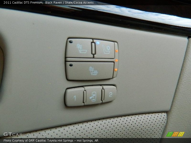 Black Raven / Shale/Cocoa Accents 2011 Cadillac DTS Premium