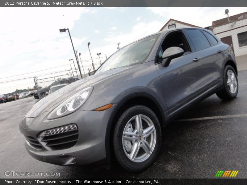 Meteor Grey Metallic / Black 2012 Porsche Cayenne S