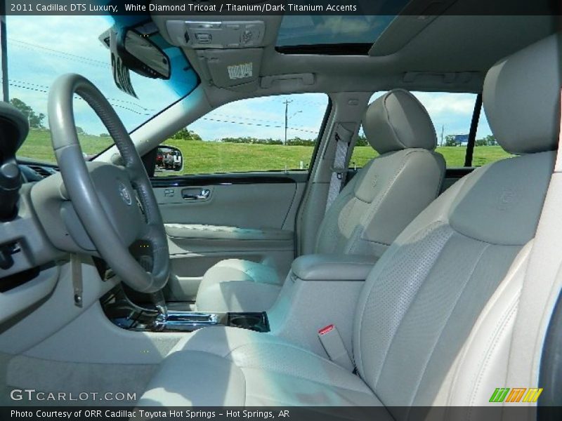 White Diamond Tricoat / Titanium/Dark Titanium Accents 2011 Cadillac DTS Luxury