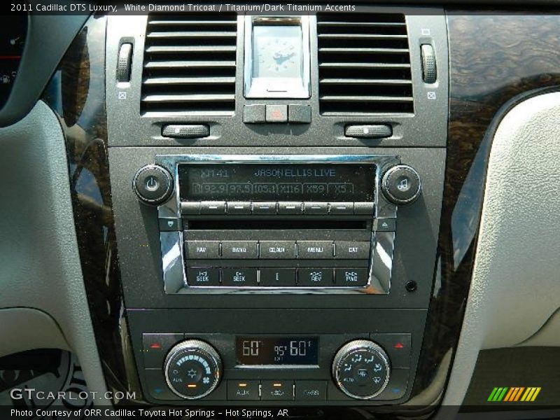 White Diamond Tricoat / Titanium/Dark Titanium Accents 2011 Cadillac DTS Luxury