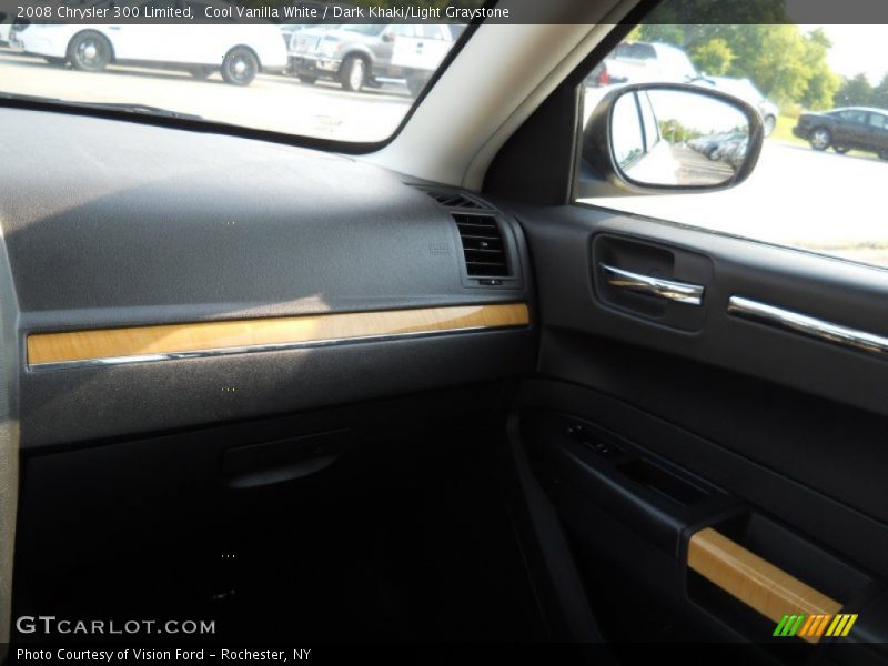 Cool Vanilla White / Dark Khaki/Light Graystone 2008 Chrysler 300 Limited