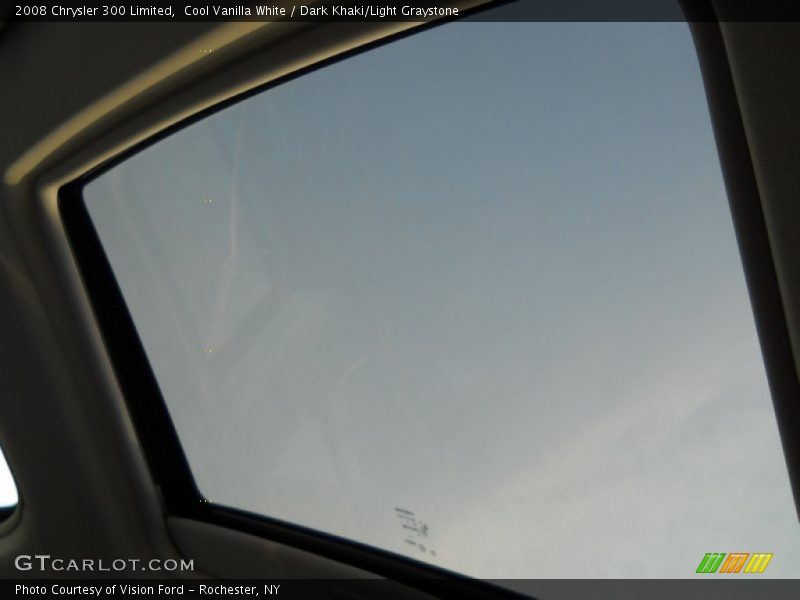 Cool Vanilla White / Dark Khaki/Light Graystone 2008 Chrysler 300 Limited