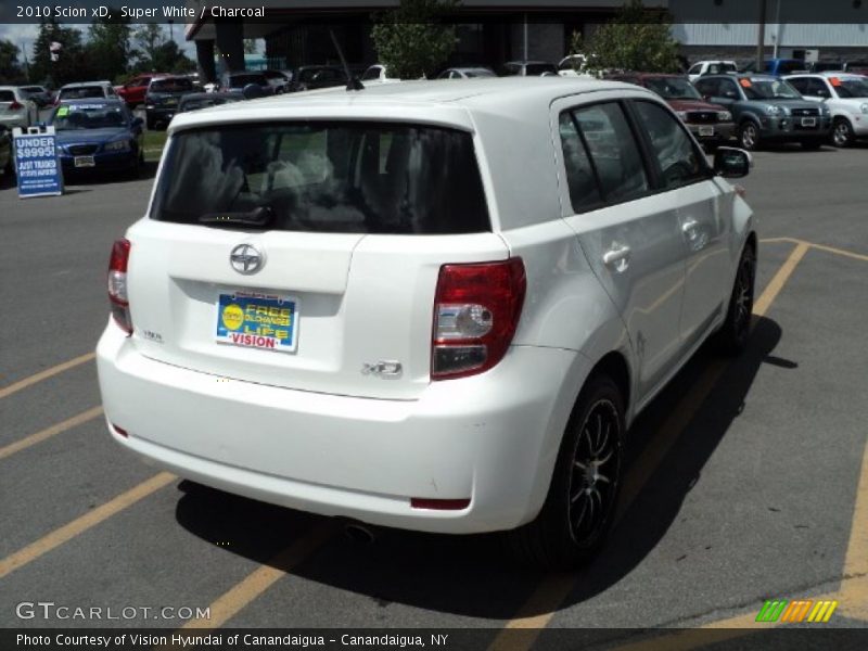 Super White / Charcoal 2010 Scion xD