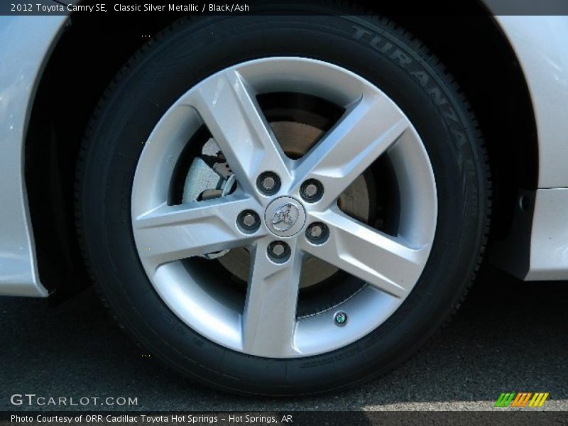 Classic Silver Metallic / Black/Ash 2012 Toyota Camry SE