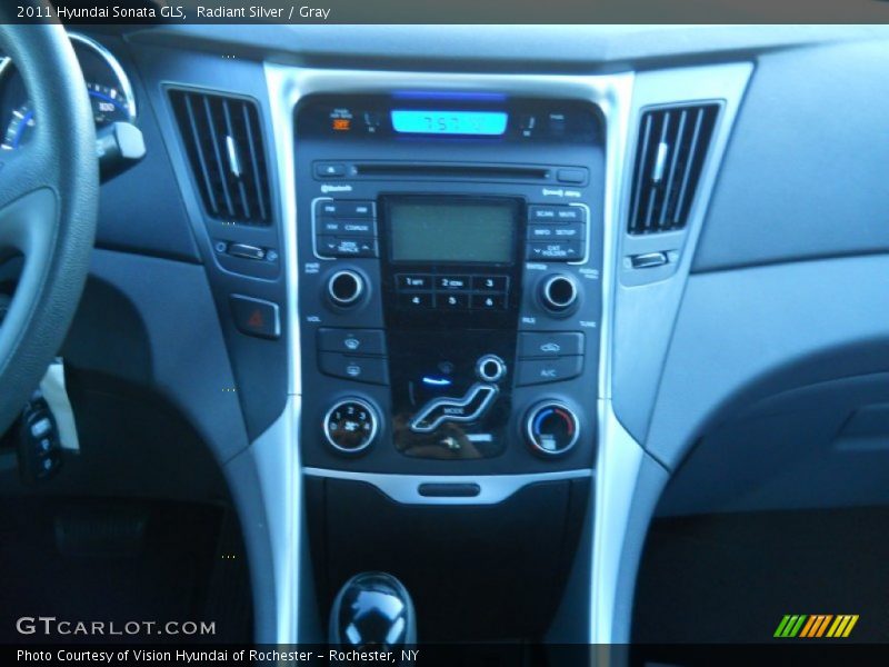 Radiant Silver / Gray 2011 Hyundai Sonata GLS