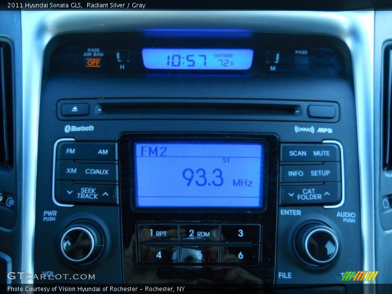 Radiant Silver / Gray 2011 Hyundai Sonata GLS