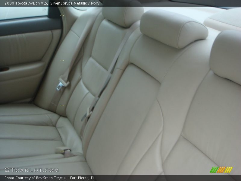 Silver Spruce Metallic / Ivory 2000 Toyota Avalon XLS