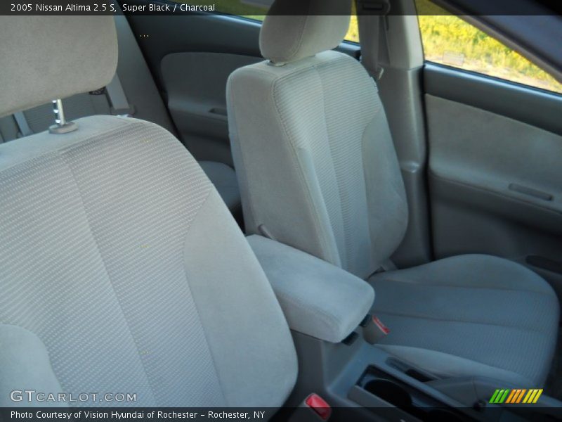 Super Black / Charcoal 2005 Nissan Altima 2.5 S