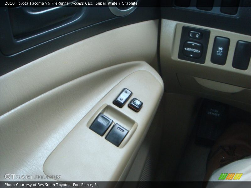 Super White / Graphite 2010 Toyota Tacoma V6 PreRunner Access Cab