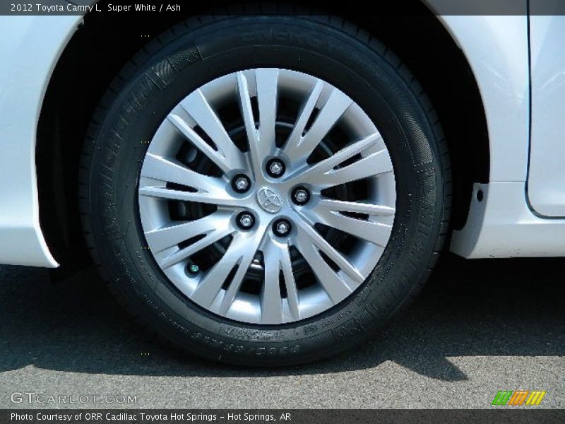 Super White / Ash 2012 Toyota Camry L