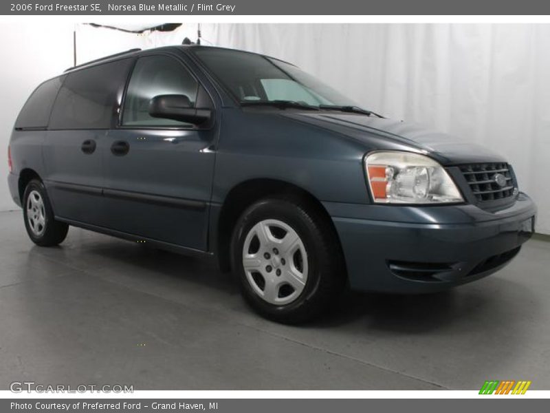 Norsea Blue Metallic / Flint Grey 2006 Ford Freestar SE