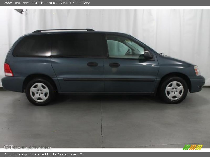 Norsea Blue Metallic / Flint Grey 2006 Ford Freestar SE