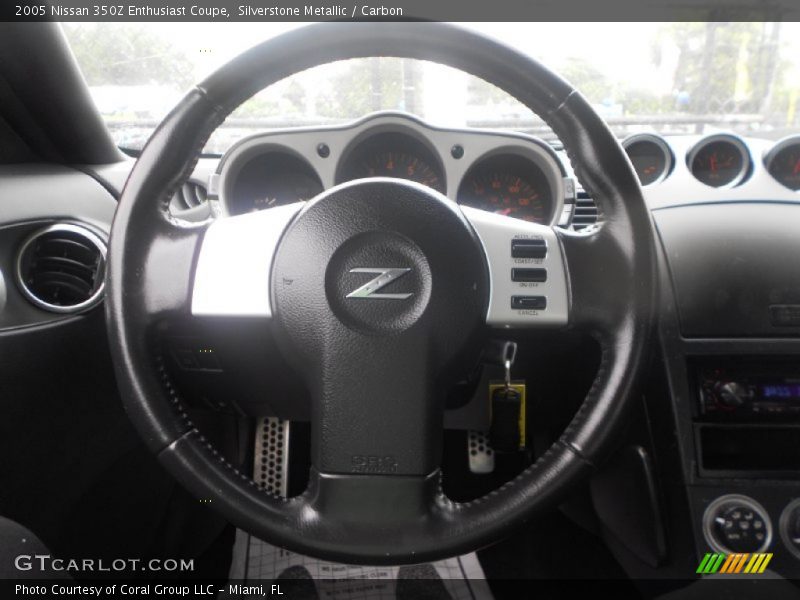 Silverstone Metallic / Carbon 2005 Nissan 350Z Enthusiast Coupe